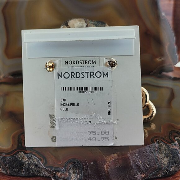 Ettika Liquid Gold-Plated Cultured Freshwater Pearl 18K Gold-Plated Drop Earring - Picture 3 of 5